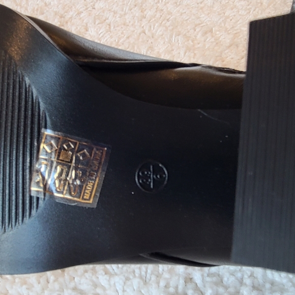 Nasty Gal Black Knee High Boots Sz 8 - Picture 9 of 11